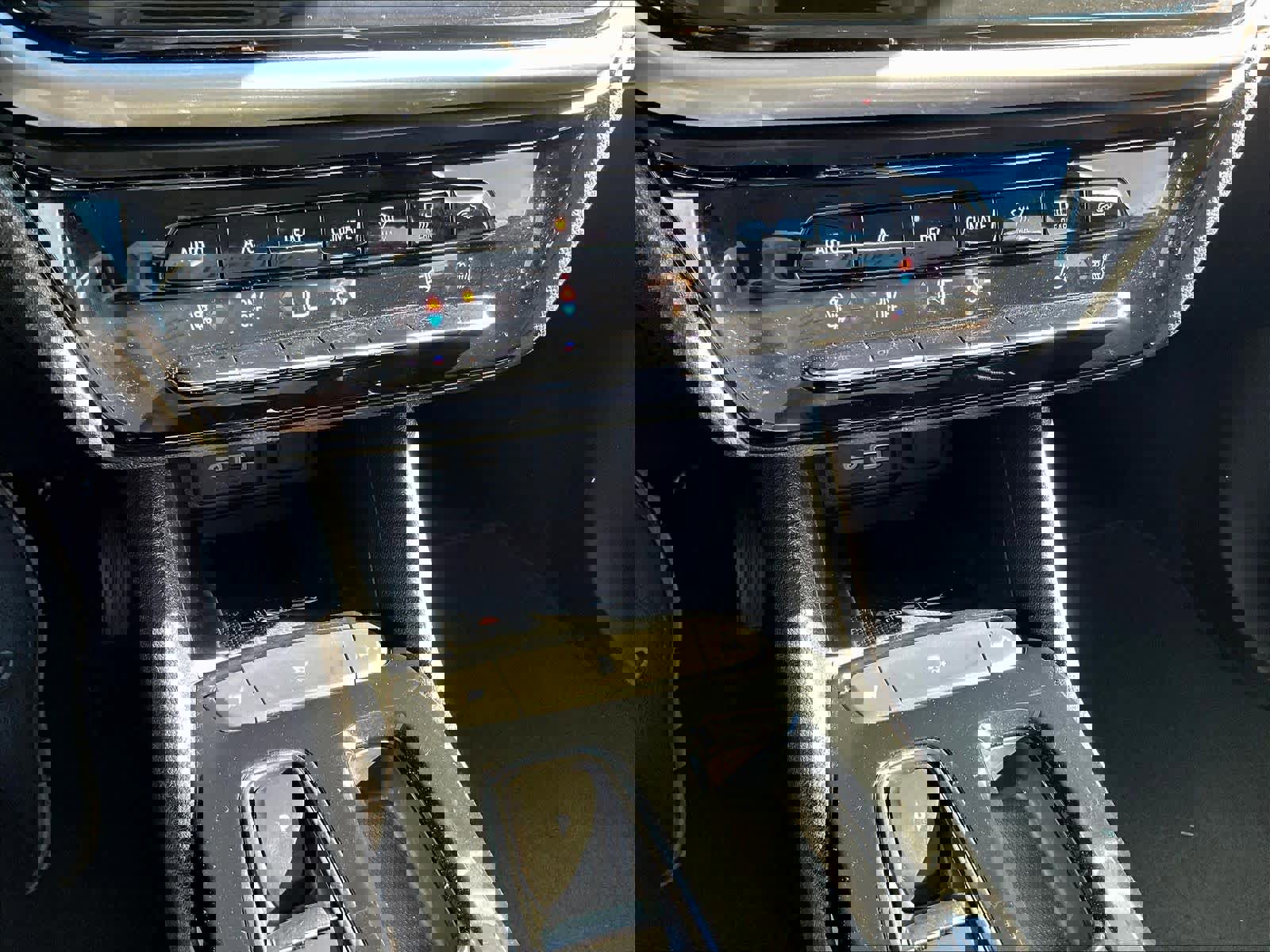 Certified 2023 Chevrolet Bolt EUV LT w/ Convenience Package image 25