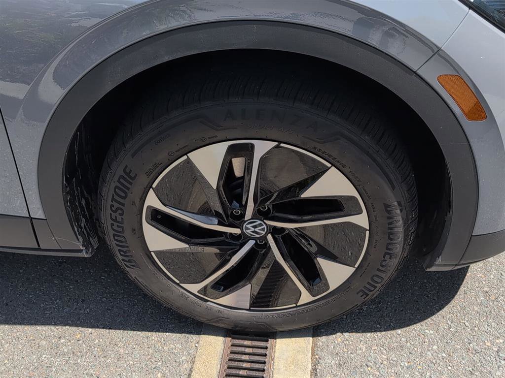 Used 2022 Volkswagen ID.4 Pro AWD/4WD image 4