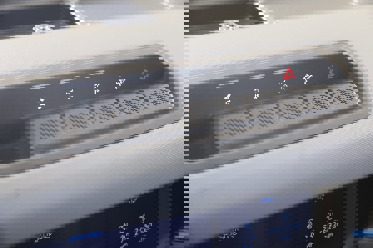 Used 2024 Ford Bronco Black Diamond w/ Sasquatch Package image 33