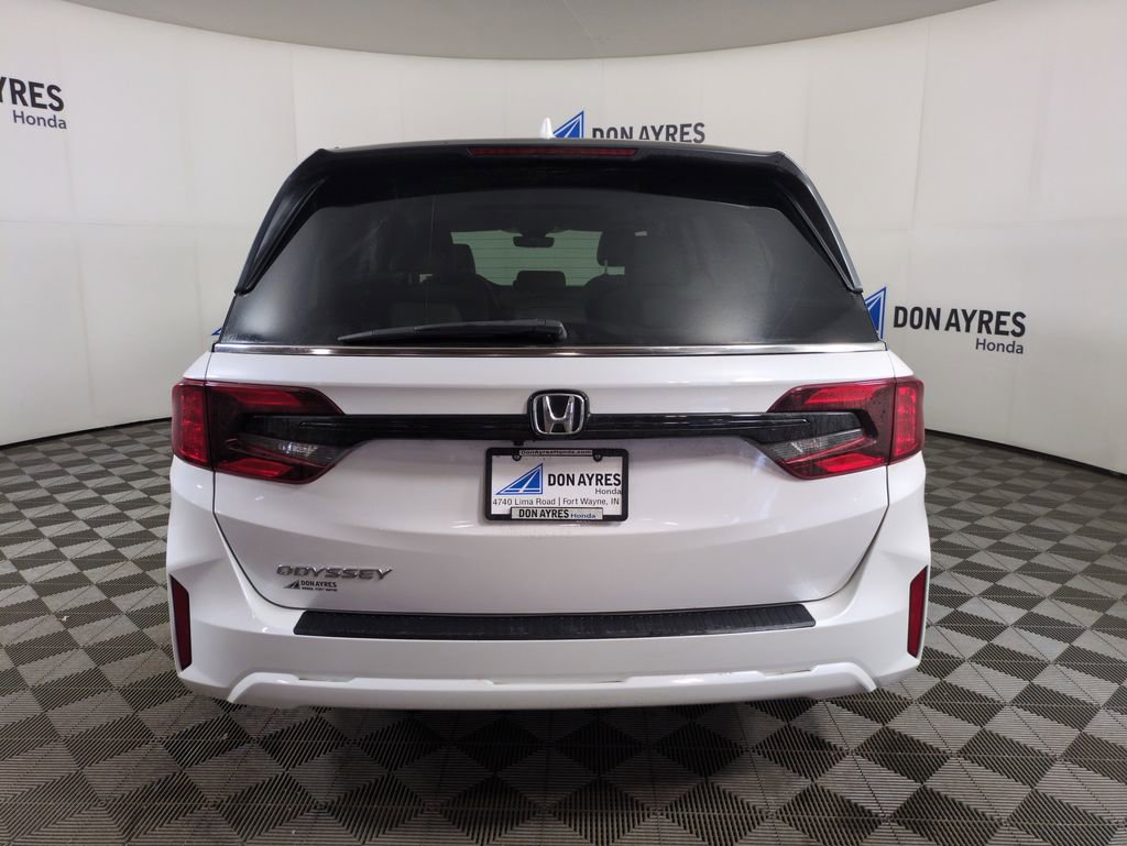 Certified 2025 Honda Odyssey EX-L image 5
