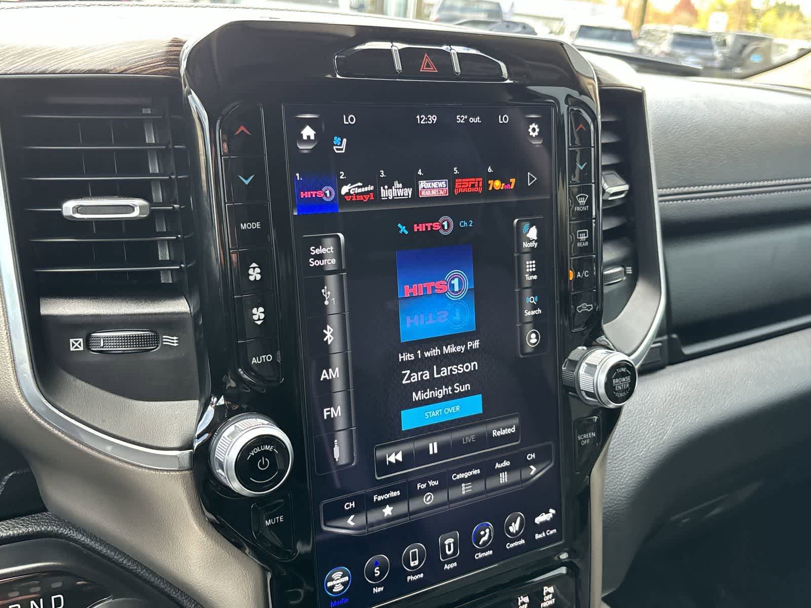 Used 2020 RAM 1500 Laramie image 17