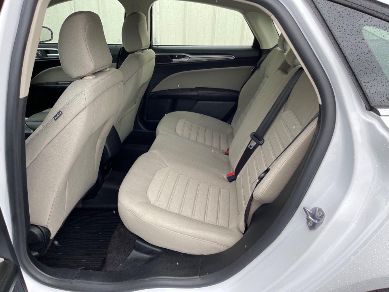 Used 2020 Ford Fusion S FWD image 11