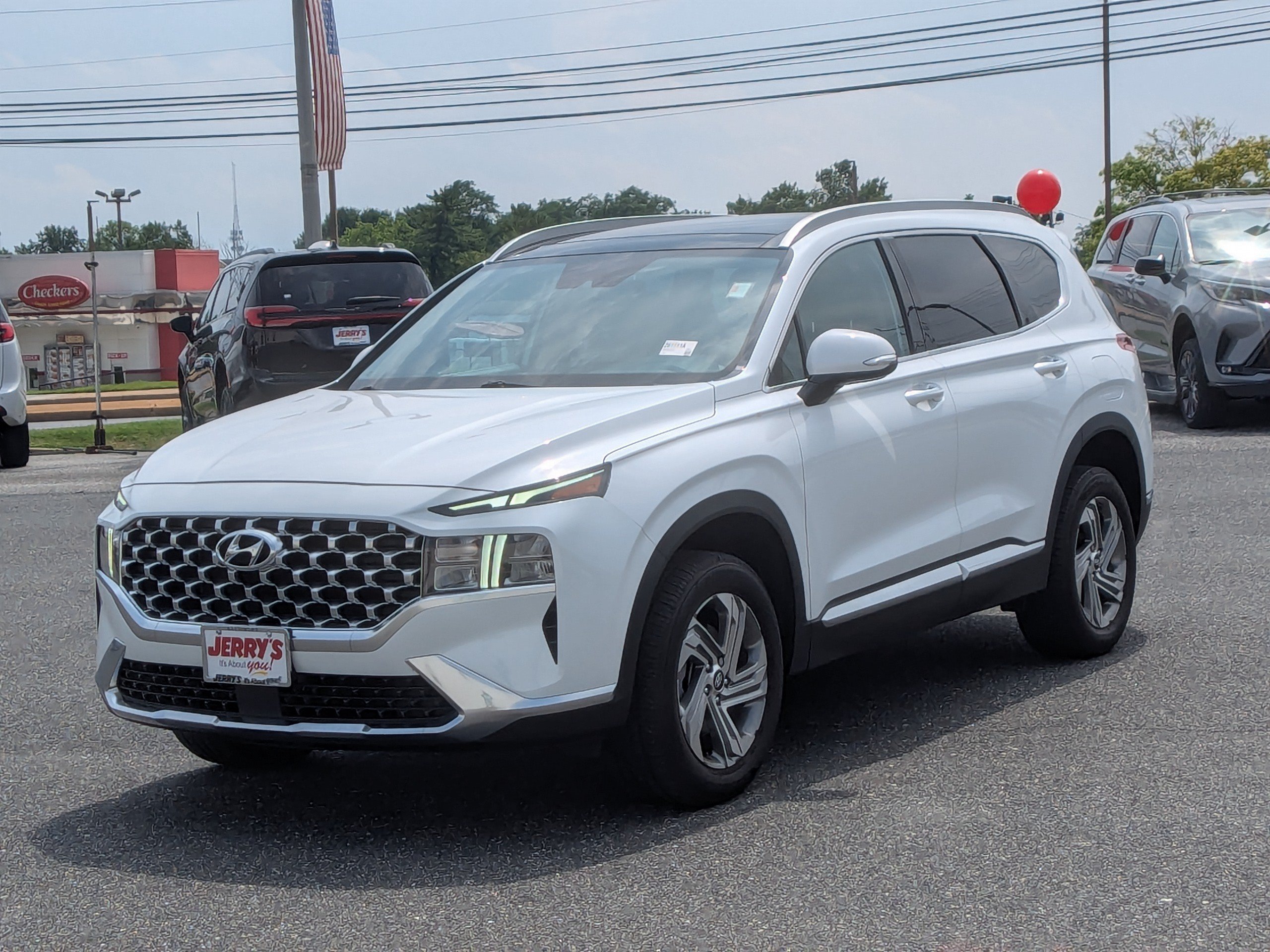 Used 2021 Hyundai Santa Fe SEL w/ Convenience + Premium Package AWD/4WD image 4