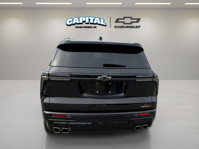 Used 2024 Chevrolet Traverse RS image 4