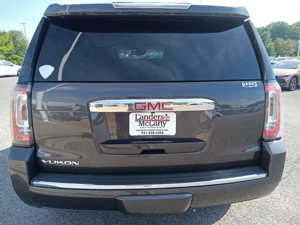 Used 2017 GMC Yukon Denali w/ Open Road Package AWD/4WD image 4