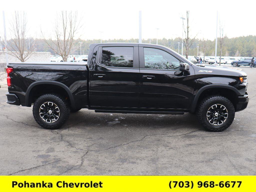 Used 2025 Chevrolet Silverado 1500 ZR2 w/ Technology Package image 8