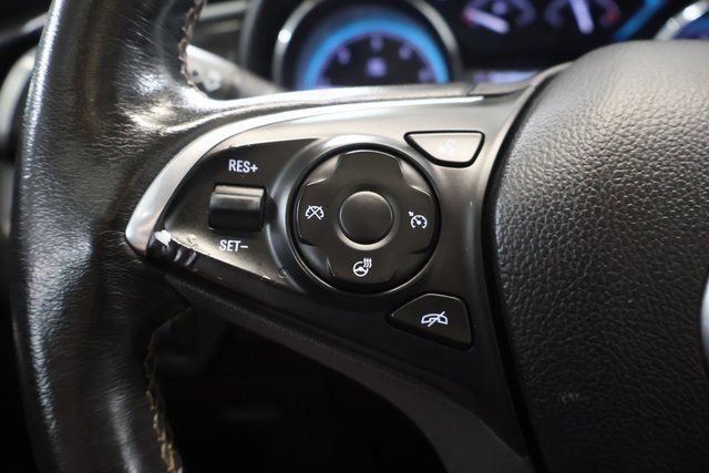 Used 2017 Buick Envision Essence AWD/4WD image 19
