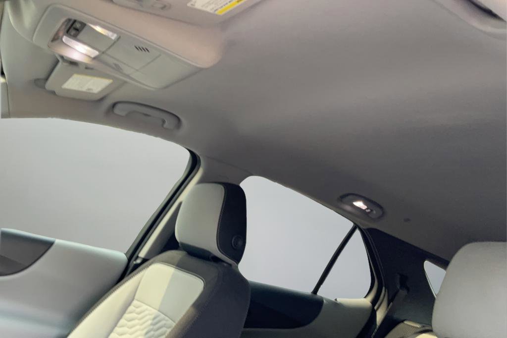 Used 2019 Chevrolet Equinox LS w/ LPO, Floor Liner Package FWD image 18