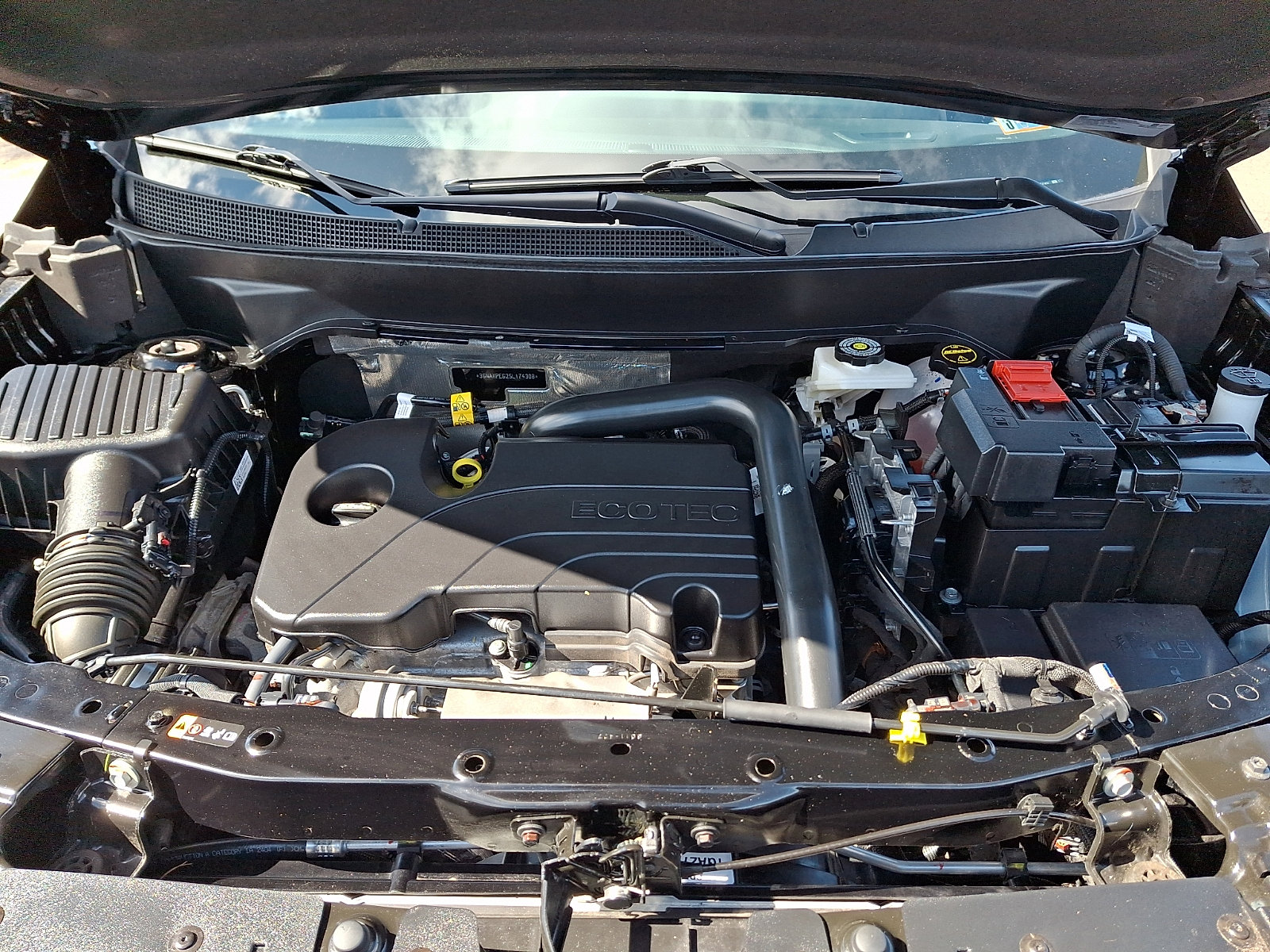 Used 2025 Chevrolet Equinox LT w/ Safety and Technology Package image 28