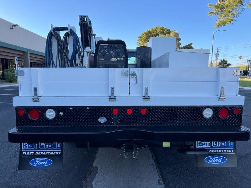 Used 2020 Ford F550 2WD Regular Cab Super Duty image 5