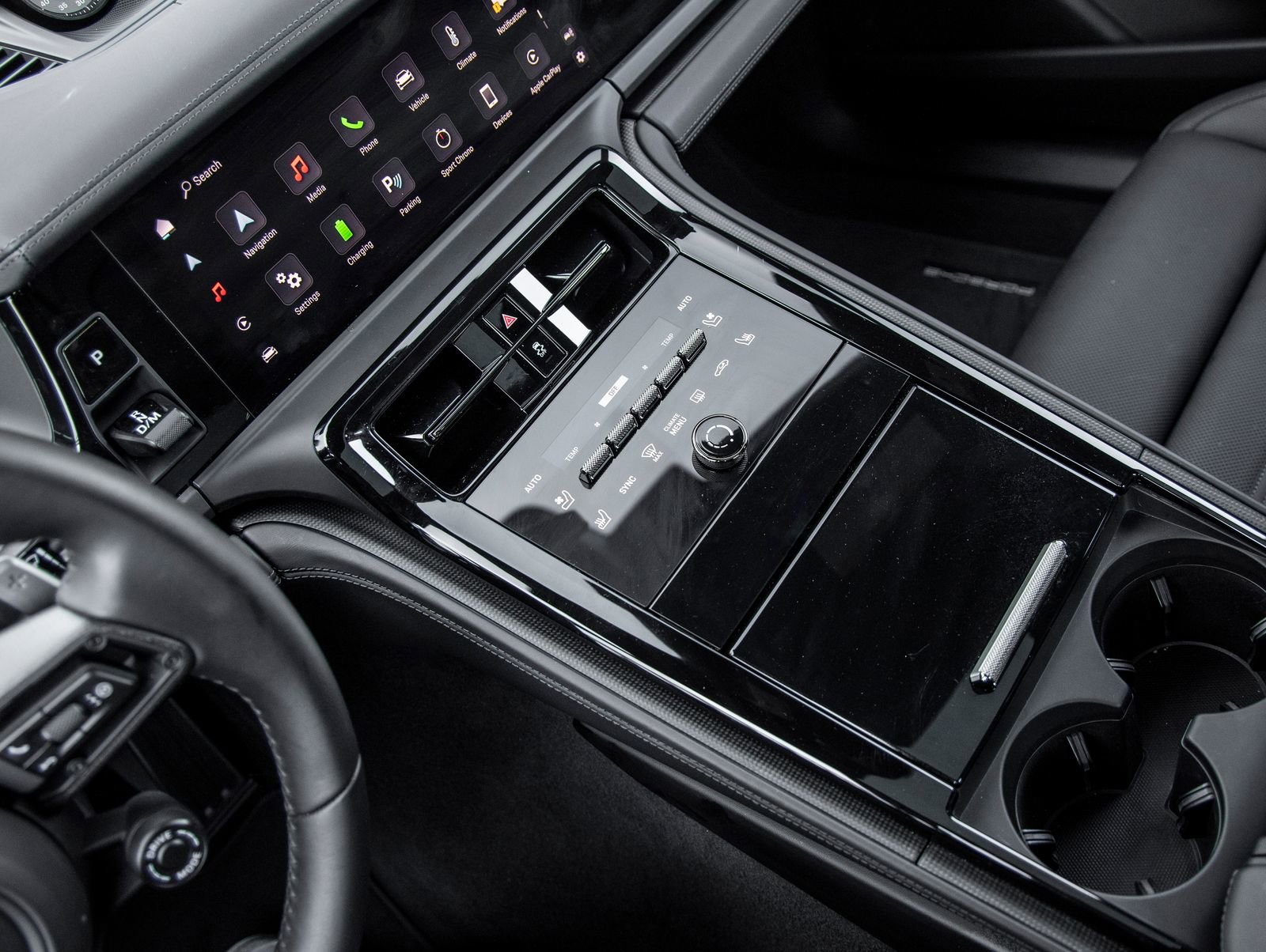 Used 2025 Porsche Panamera Turbo image 30