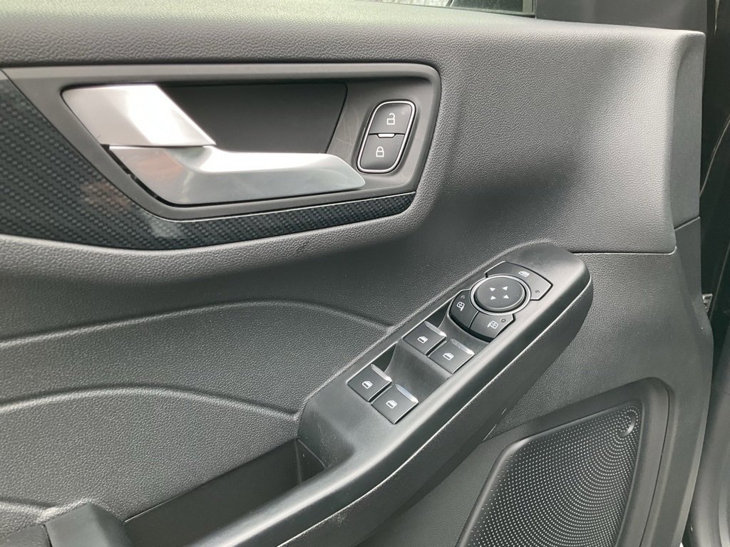 Used 2025 Ford Escape ST-Line w/ Tech Pack #1 image 20