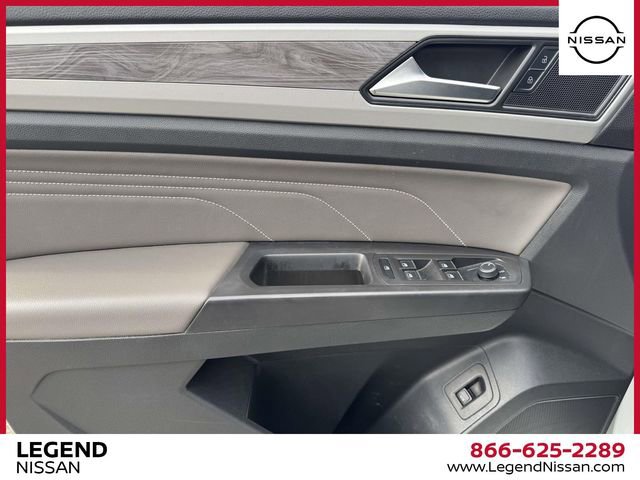 Used 2023 Volkswagen Atlas Cross Sport SE w/ Panoramic Sunroof Package image 15