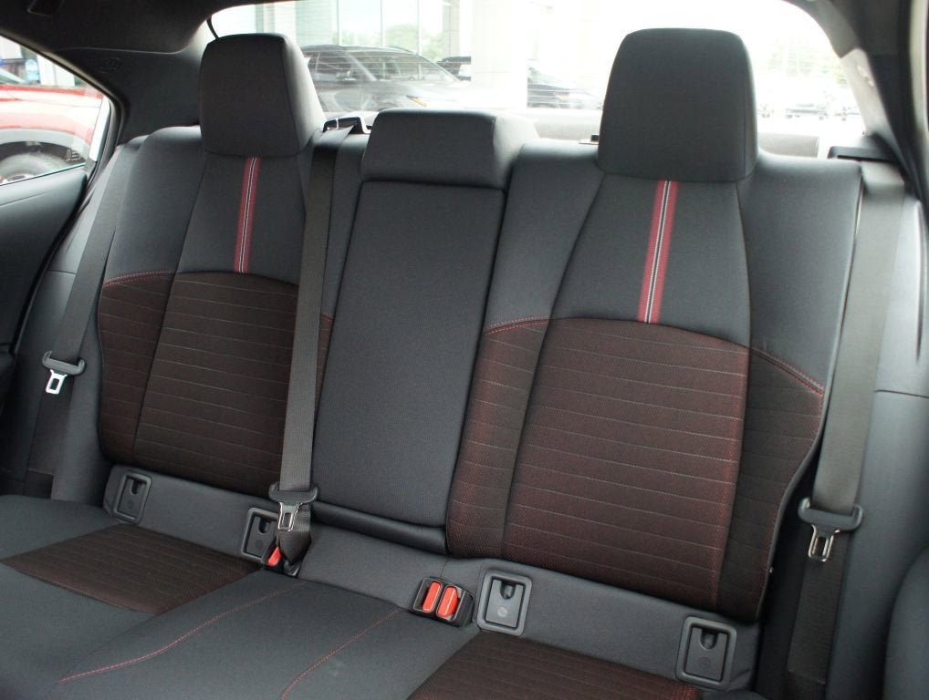 Used 2026 Toyota Corolla SE AWD/4WD image 7