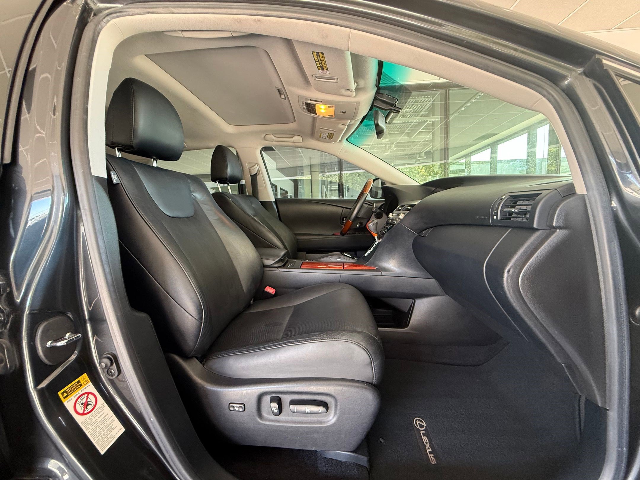 Used 2010 Lexus RX 450h 2WD image 24