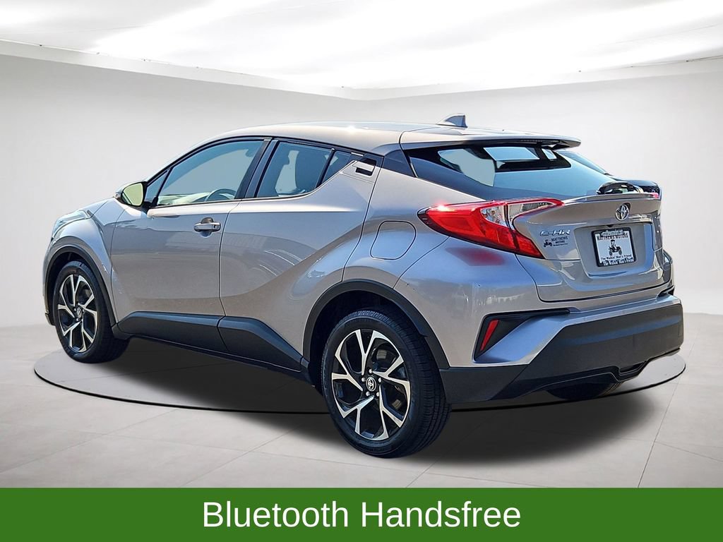 Used 2020 Toyota C-HR XLE FWD image 5