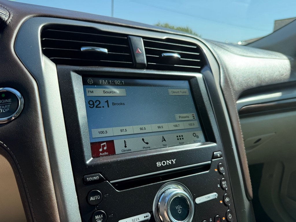 Used 2018 Ford Fusion Energi Platinum FWD image 37