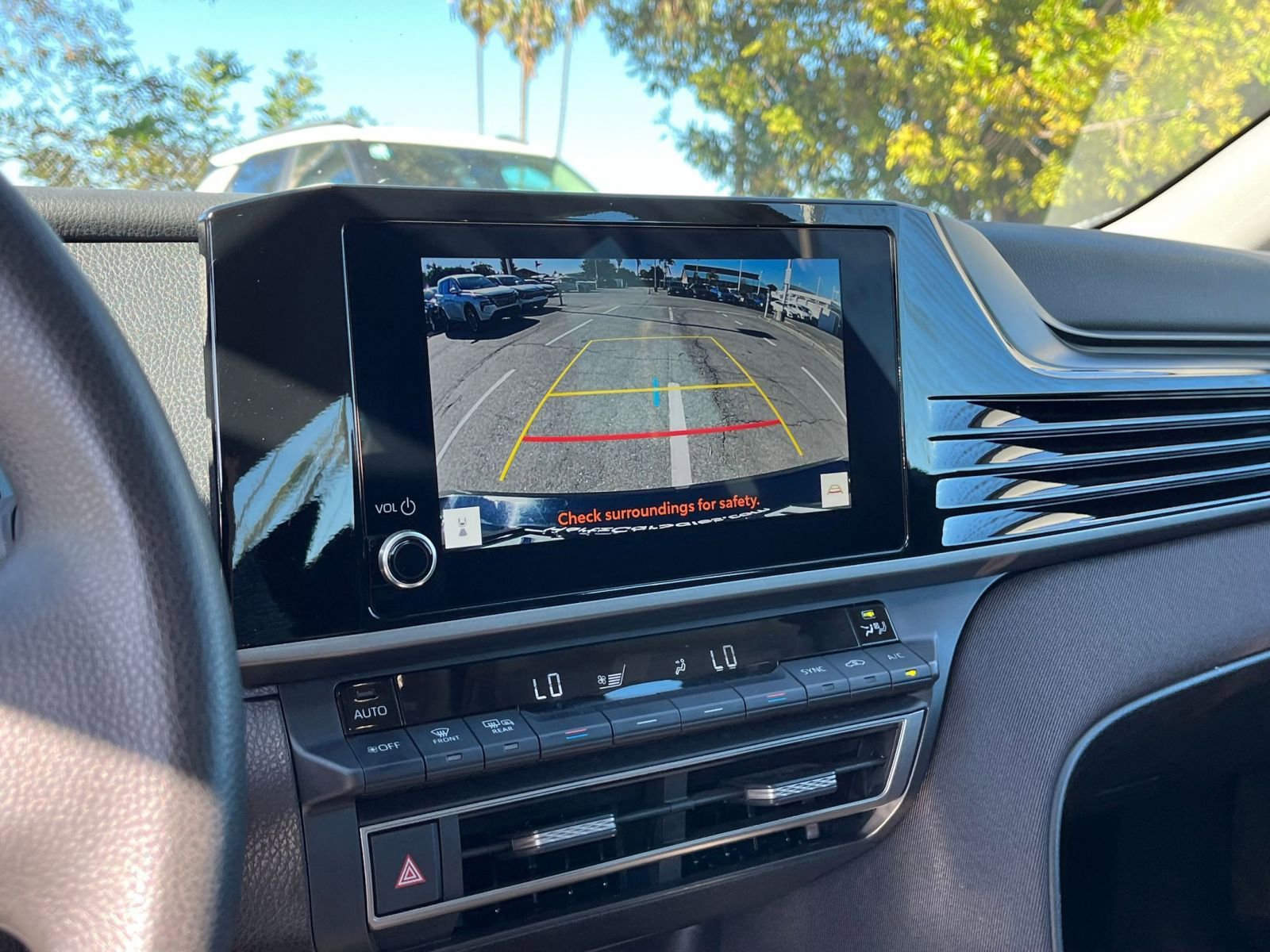 Used 2025 Toyota Camry LE image 24