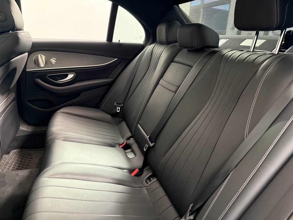 Used 2023 Mercedes-Benz E 450 4MATIC Sedan image 37