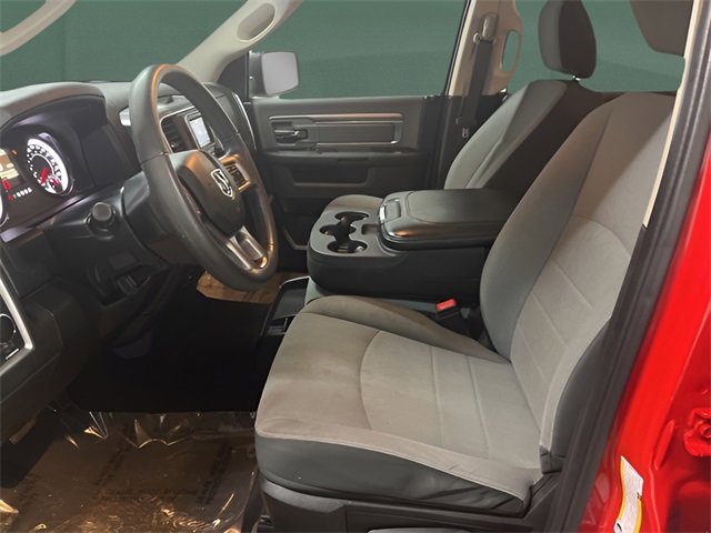 Used 2021 RAM 1500 Classic SLT image 7