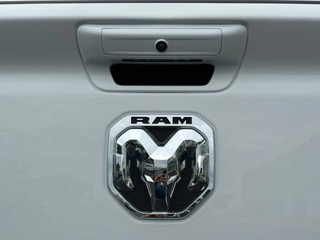 Used 2023 RAM 1500 Laramie AWD/4WD image 18