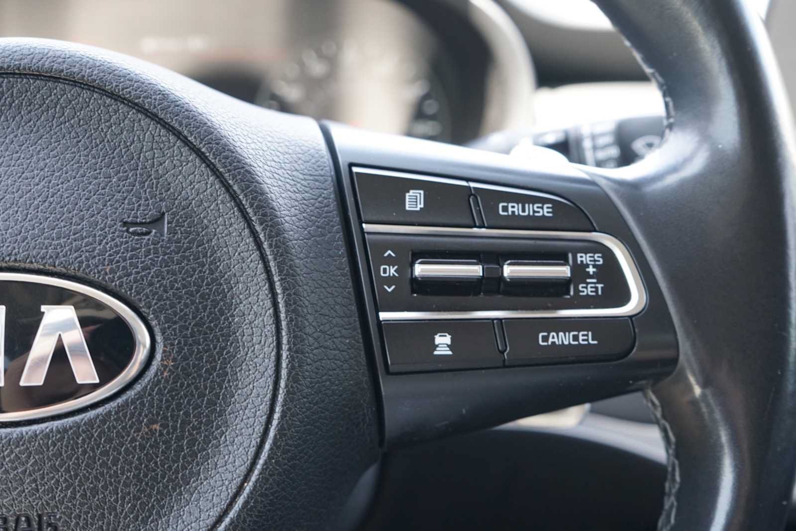 Used 2018 Kia Stinger Premium RWD image 13