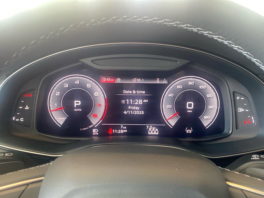 New 2025 Audi Q8 Premium Plus image 18