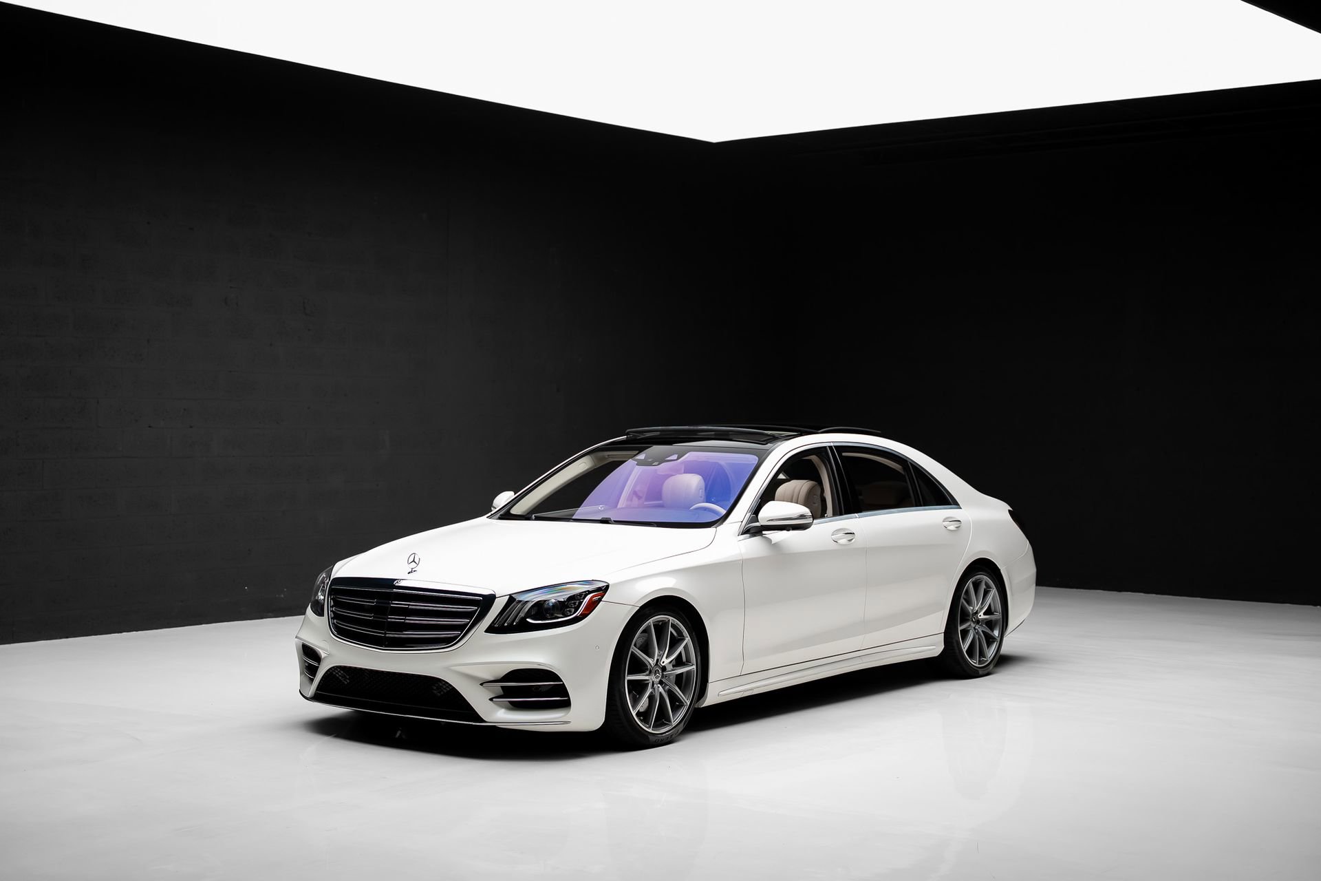 Used 2020 Mercedes-Benz S 450 Sedan image 4