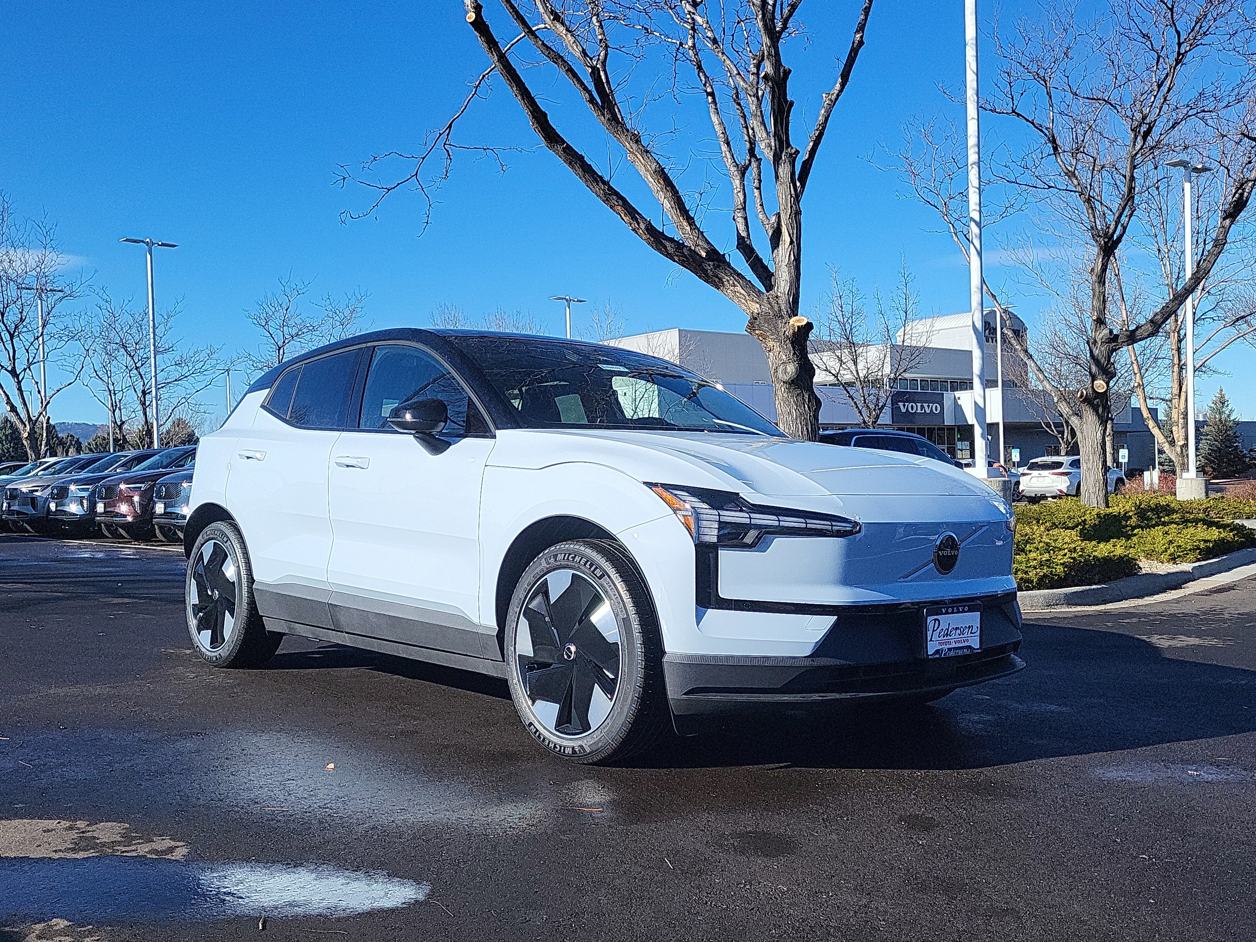 New 2026 Volvo EX30 Plus w/ Climate Package AWD/4WD image 2