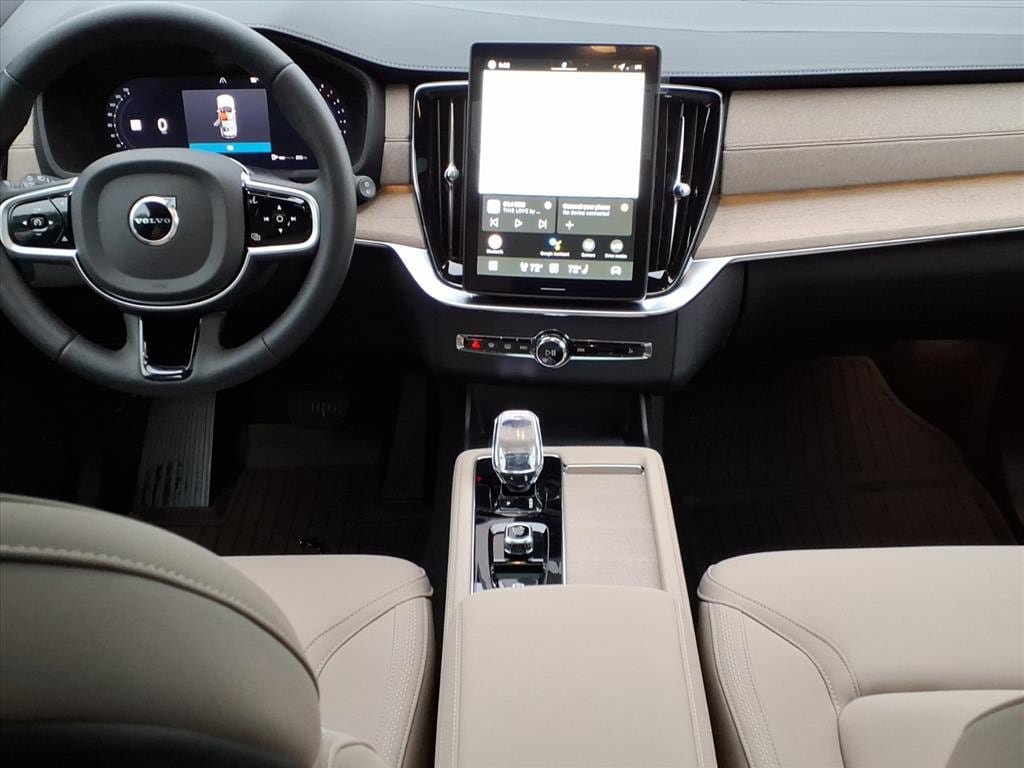 New 2026 Volvo XC90 B6 Plus w/ Protection Package Premier AWD/4WD image 9