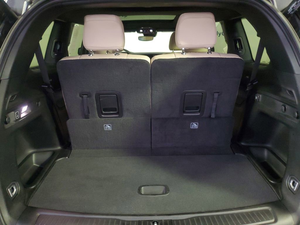 Used 2024 Jeep Grand Cherokee L Limited image 9