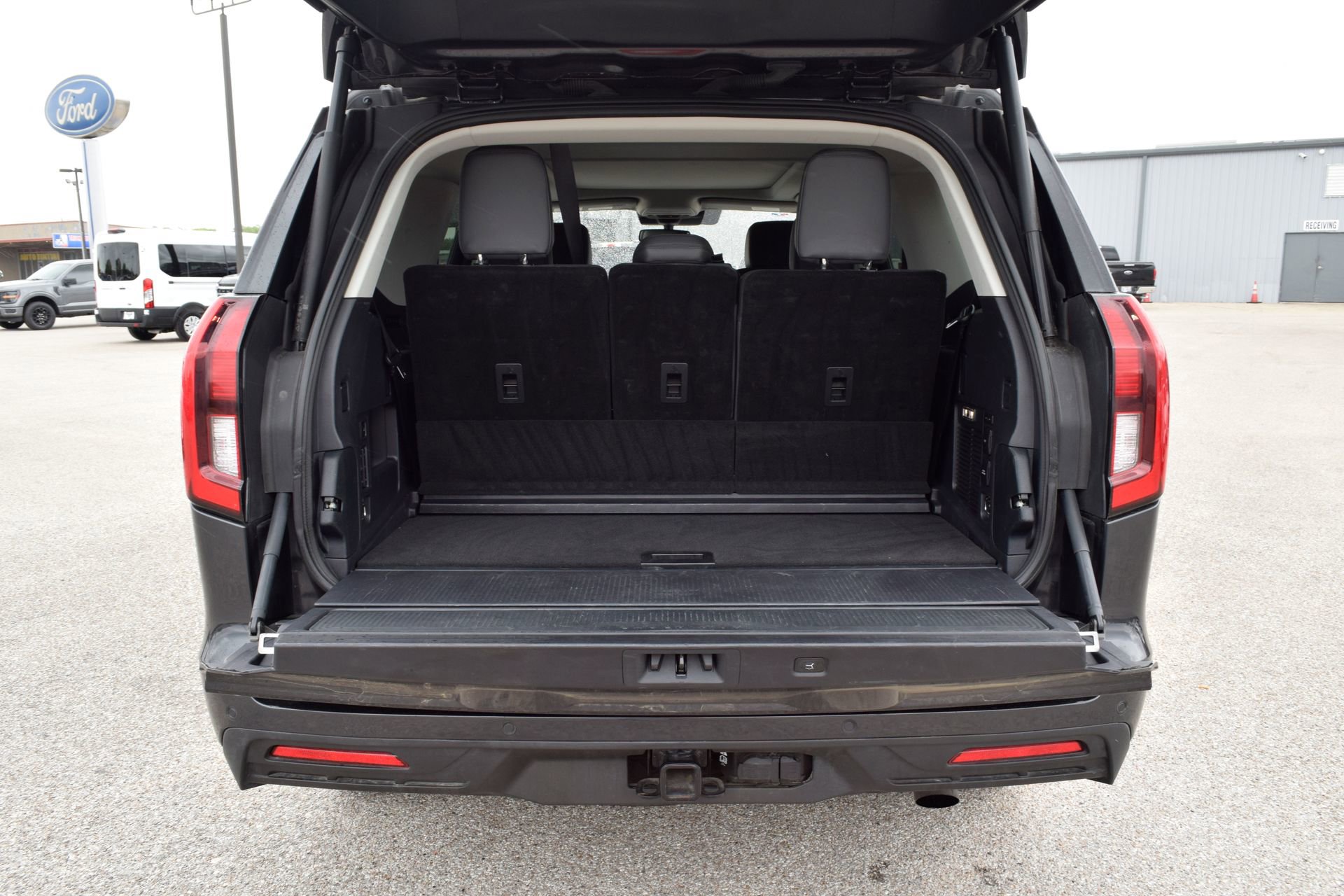 Certified 2025 Ford Expedition Active image 22