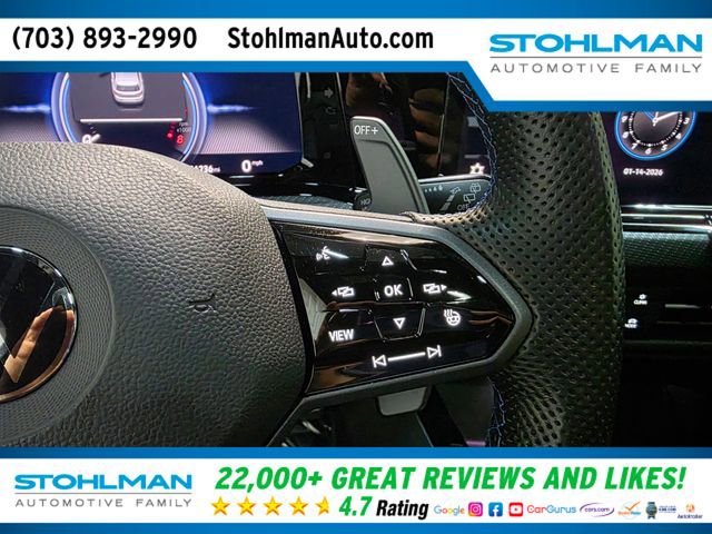 Used 2023 Volkswagen Golf R image 19