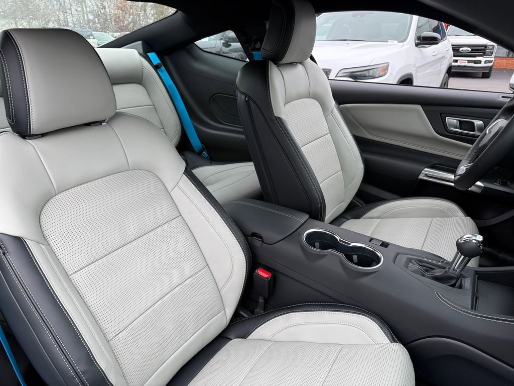 New 2026 Ford Mustang Premium image 16