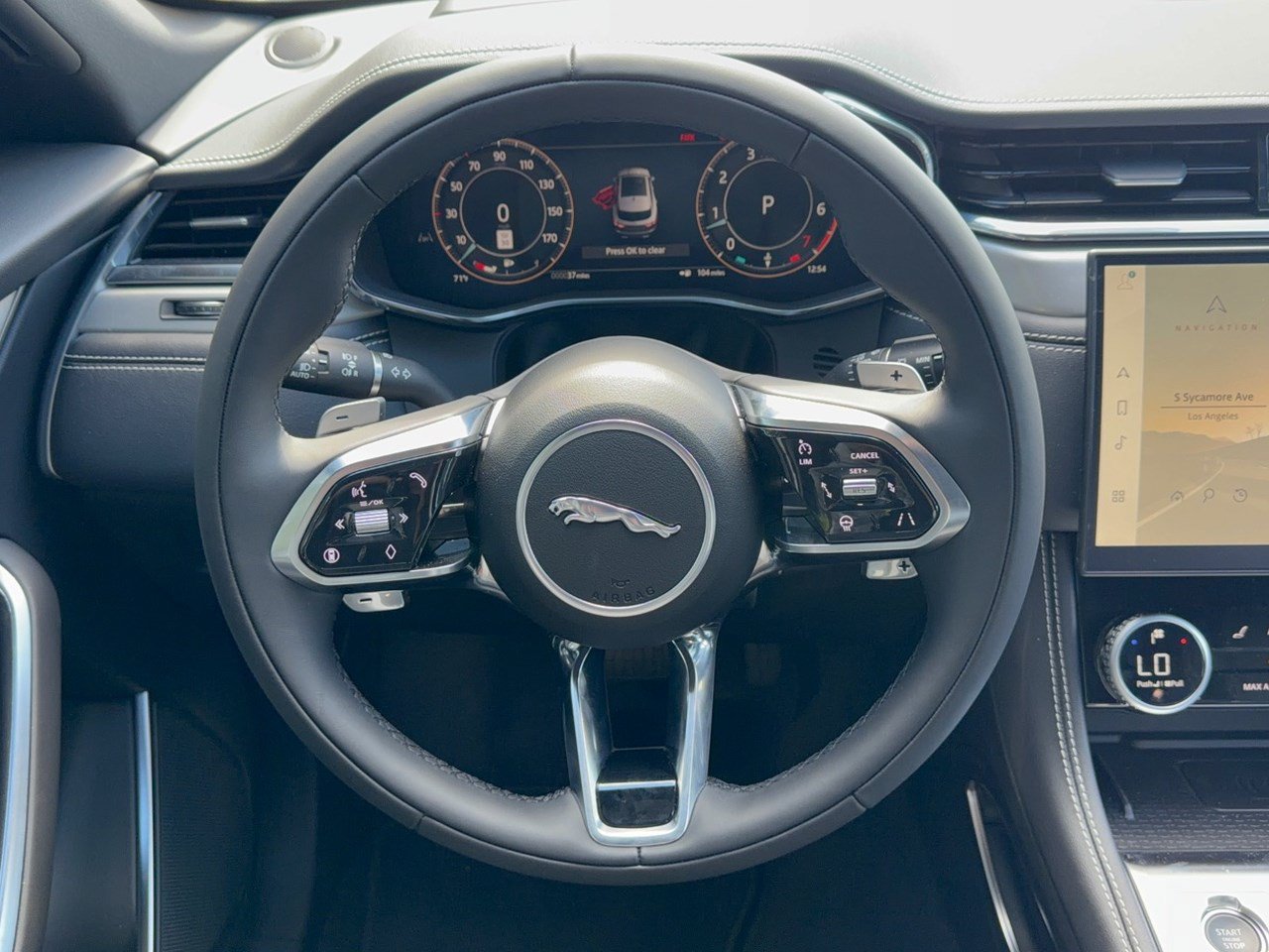 New 2026 Jaguar F-PACE R-Dynamic S AWD/4WD image 10