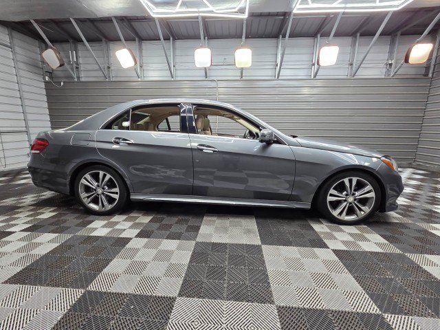 Used 2016 Mercedes-Benz E 350 Sedan image 9