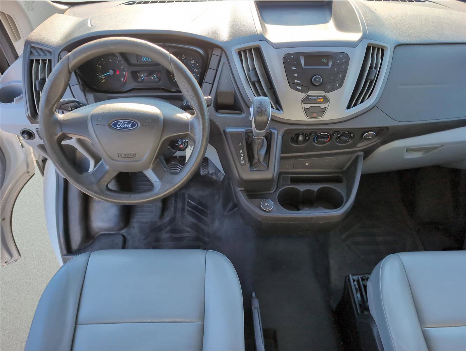 Used 2017 Ford Transit 250 130 Low Roof image 31