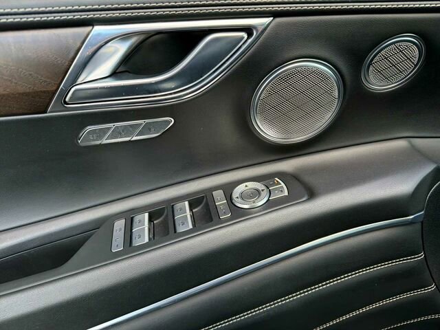 Used 2023 Genesis GV80 2.5T w/ Prestige 20" Package image 13