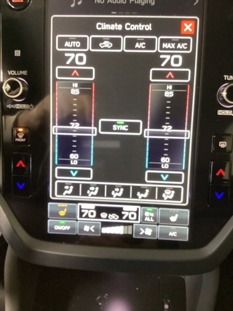 Used 2025 Subaru Forester Premium image 22