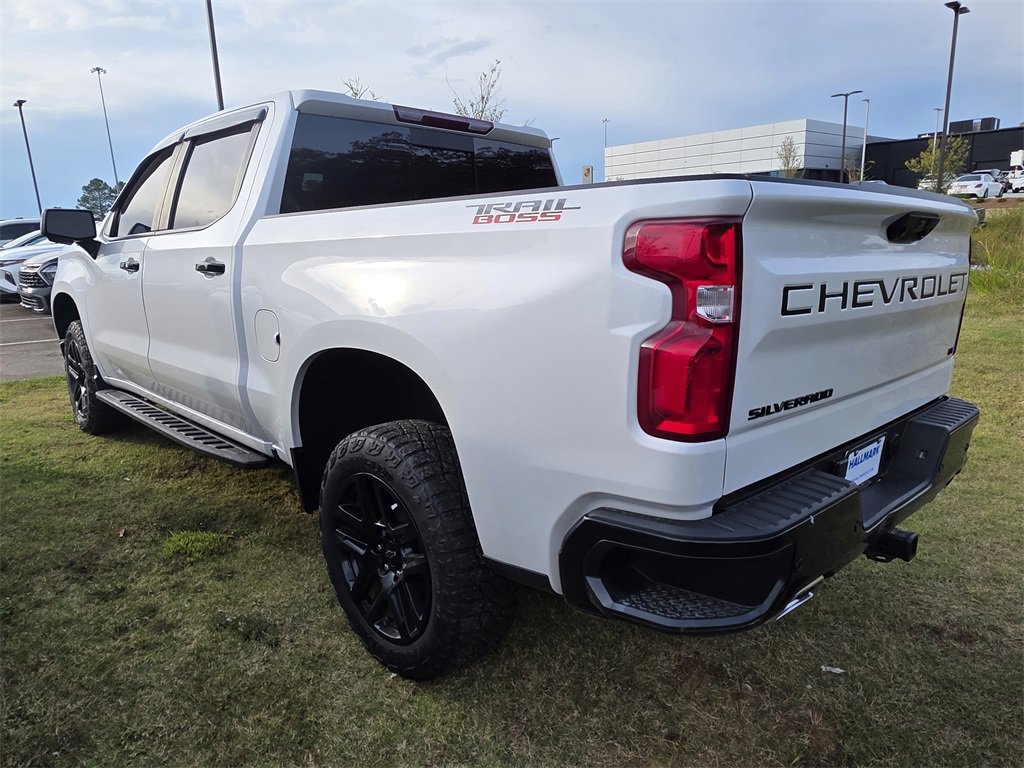 Used 2023 Chevrolet Silverado 1500 LT Trail Boss w/ LT Trail Boss Premium Package image 6