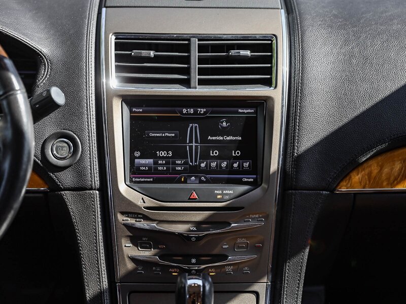 Used 2014 Lincoln MKX FWD w/ Equipment Group 102A image 19