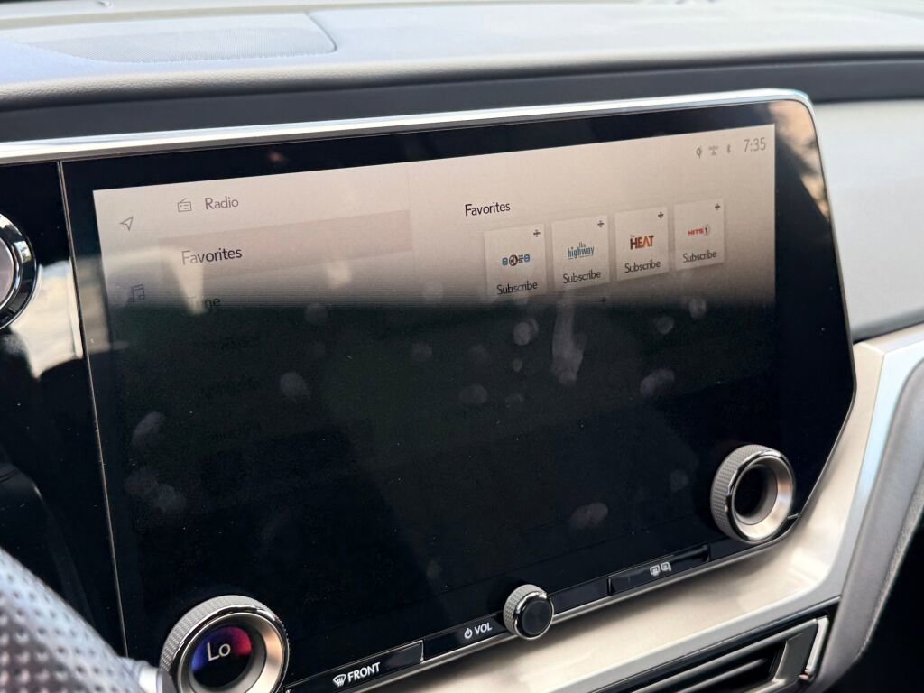 Used 2024 Lexus TX 500h TX 500h F SPORT Premium image 7