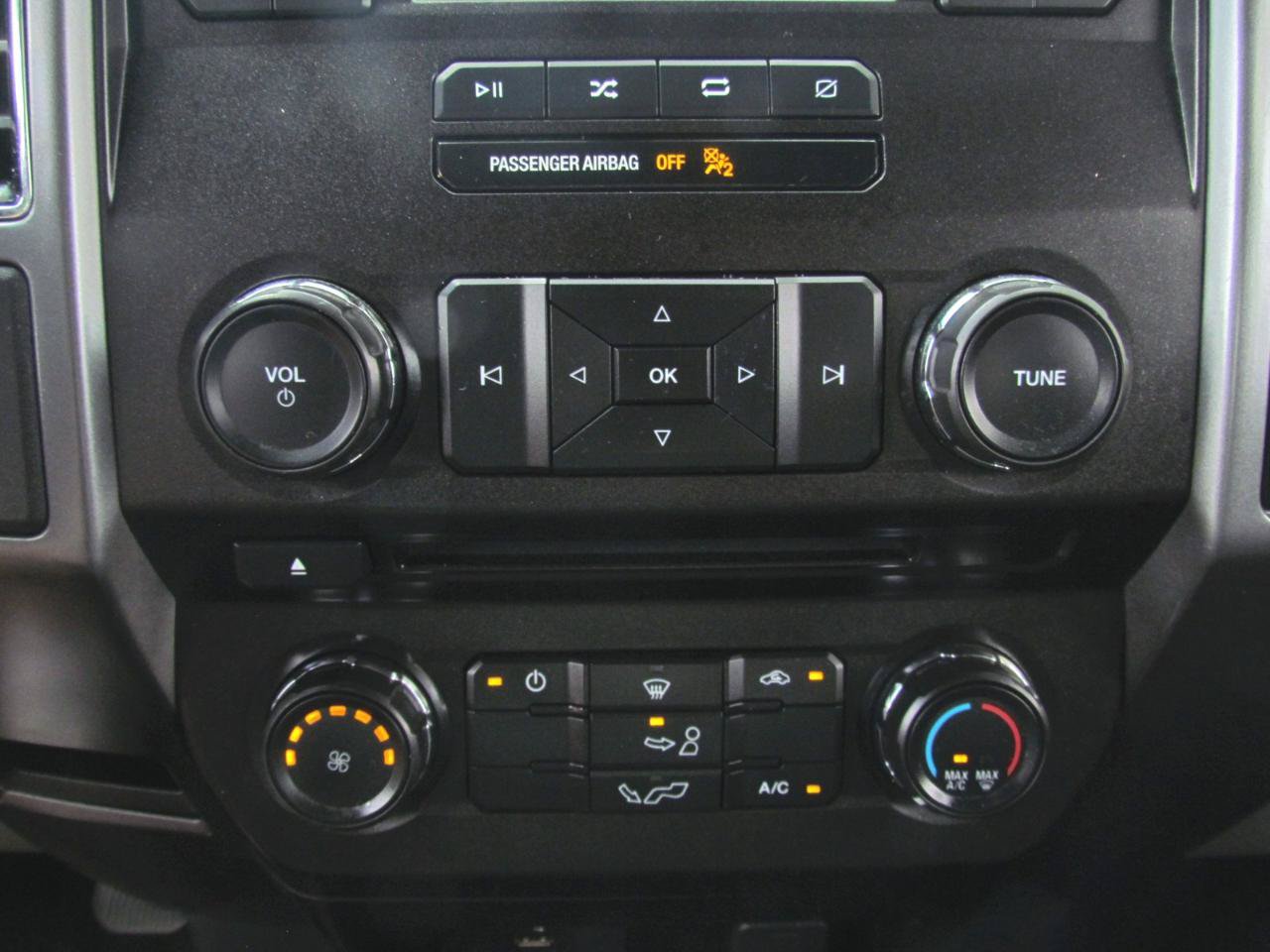 Used 2018 Ford F150 XLT RWD image 35