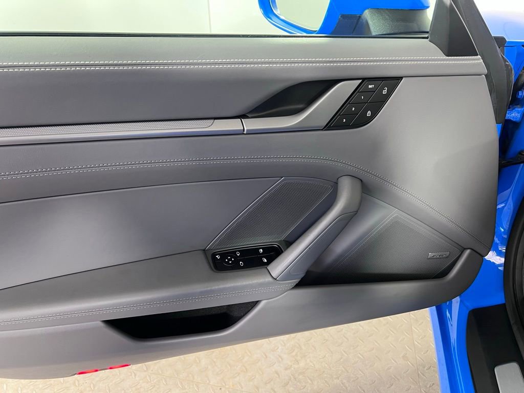 Certified 2022 Porsche 911 Carrera 4S image 27