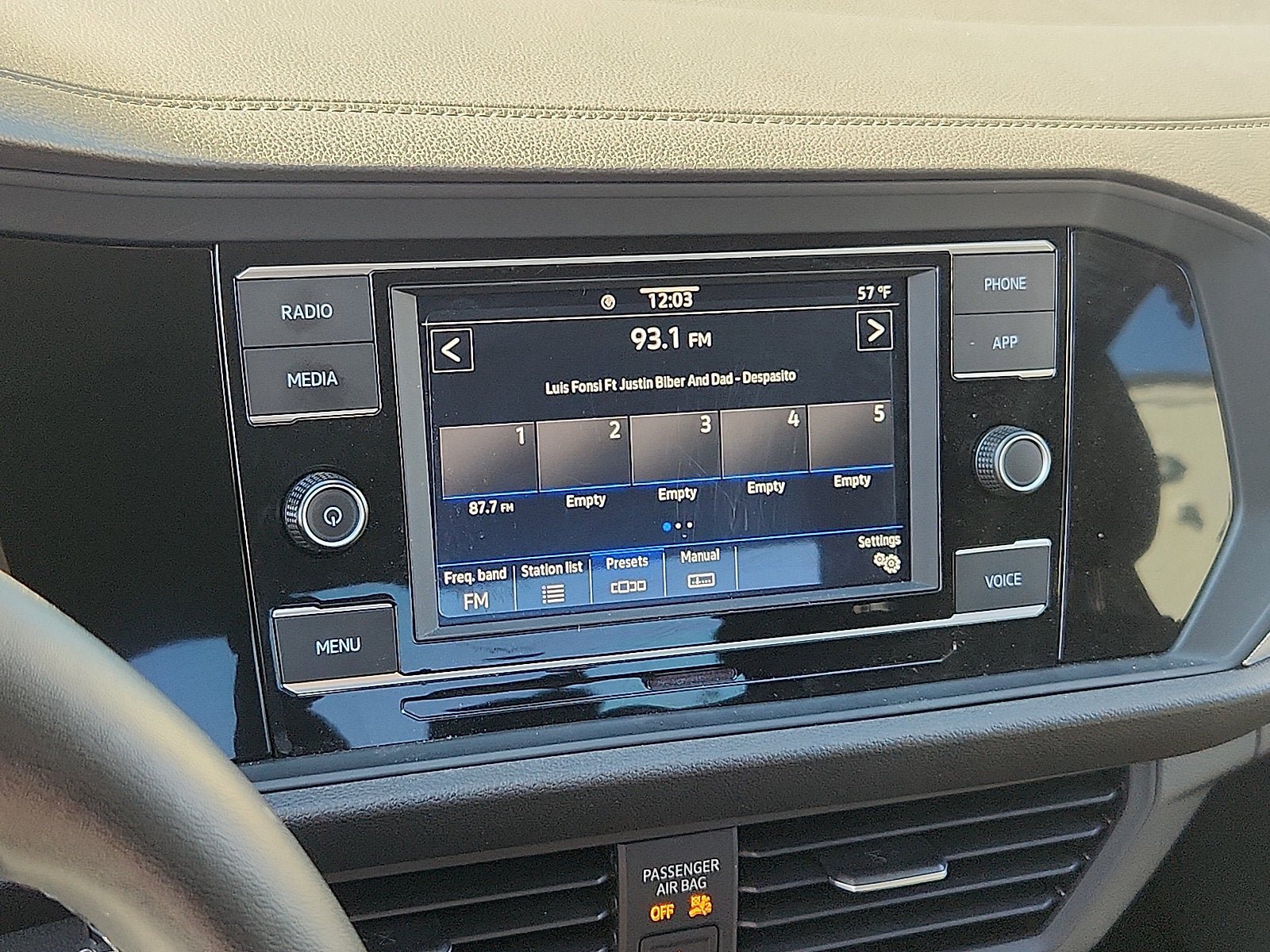 Certified 2024 Volkswagen Jetta S FWD image 16