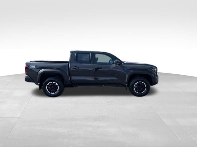 New 2026 Toyota Tacoma TRD Off-Road AWD/4WD image 7