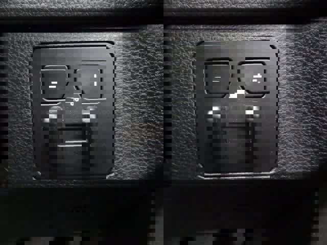 Used 2023 Toyota Sequoia Limited image 26