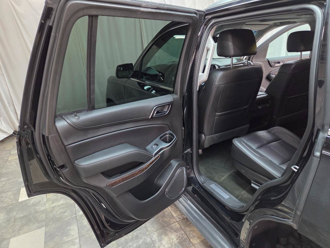 Used 2017 Chevrolet Tahoe LT AWD/4WD image 13