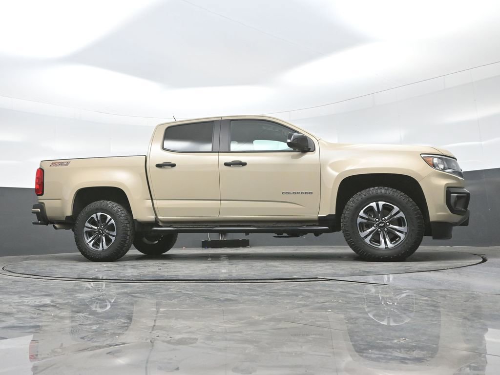 Used 2022 Chevrolet Colorado Z71 AWD/4WD image 27