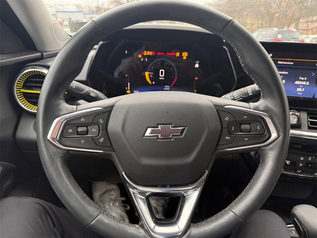 Used 2024 Chevrolet Trax ACTIV w/ Sunroof Package image 15